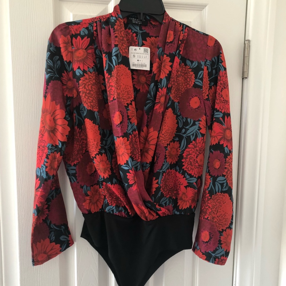 Zara Floral long sleeve bodysuit